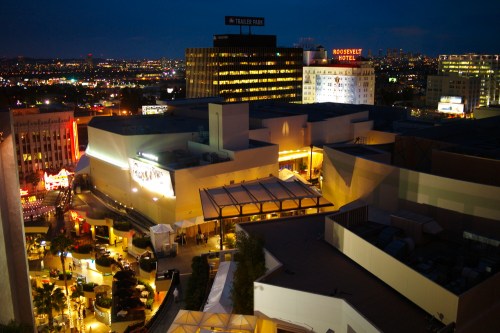 Hollywood_at_night