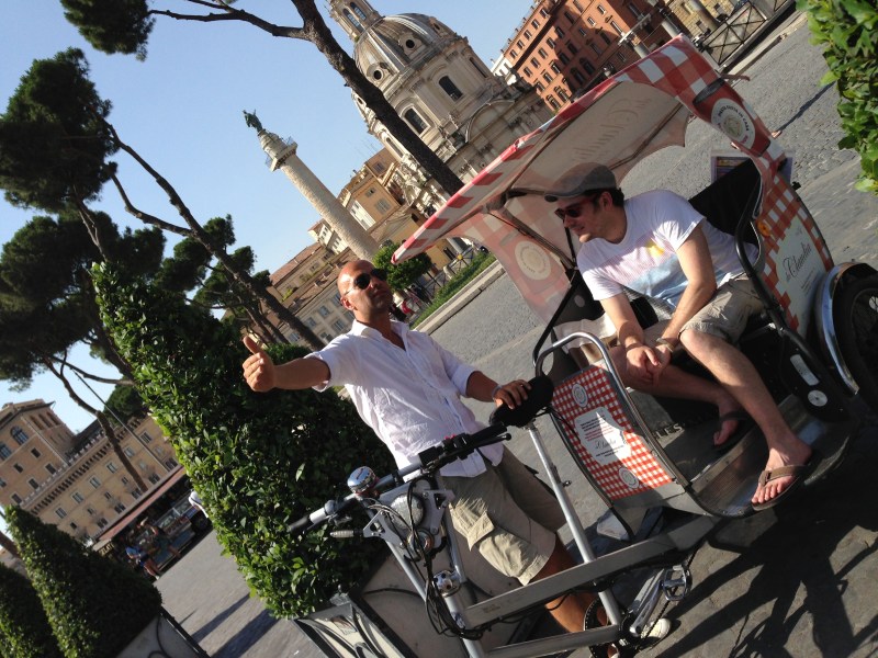 Eco-rickshaw tour service