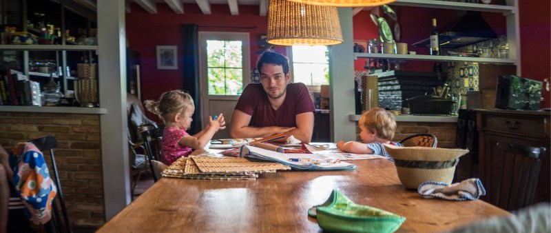 holiday all stretched_0008_Layer 88